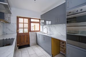 Photo 9- click for photo gallery